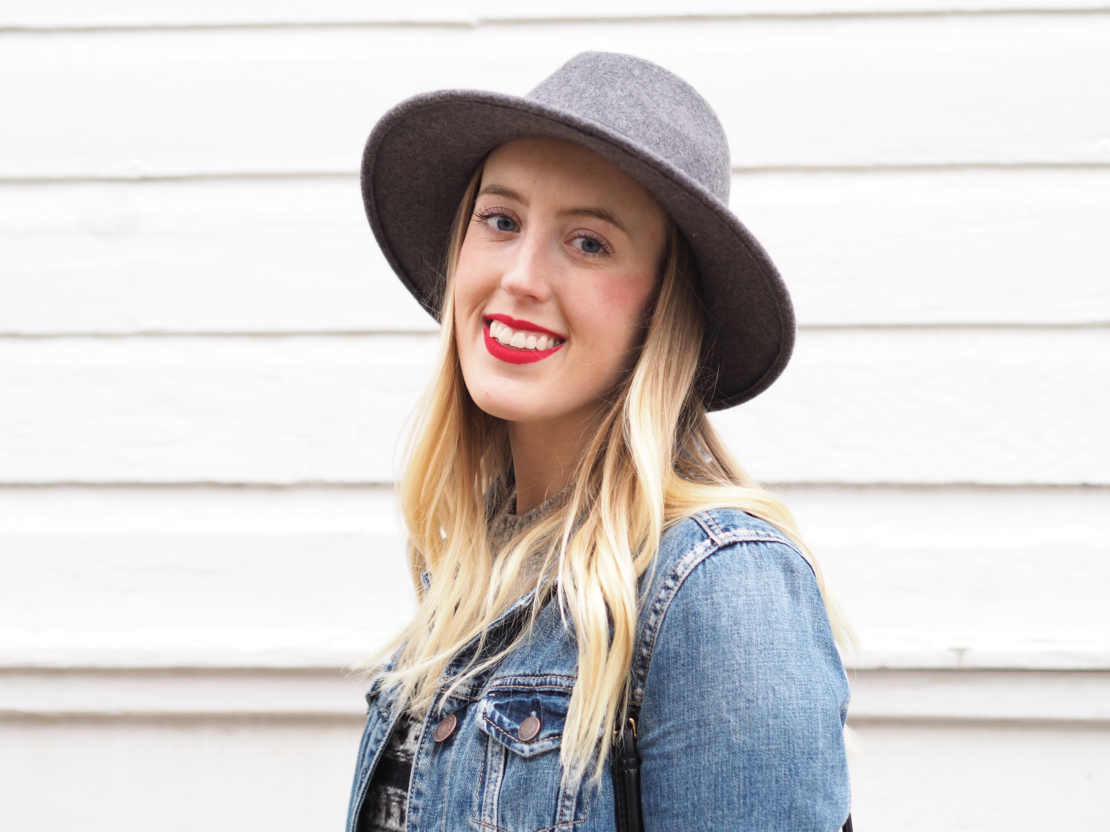 Sweater Weather - Strung in Gold {American Eagle Jeans, Sweater, Jacket, Club Monaco Hat, MAC Lipstick in Ruby Woo}