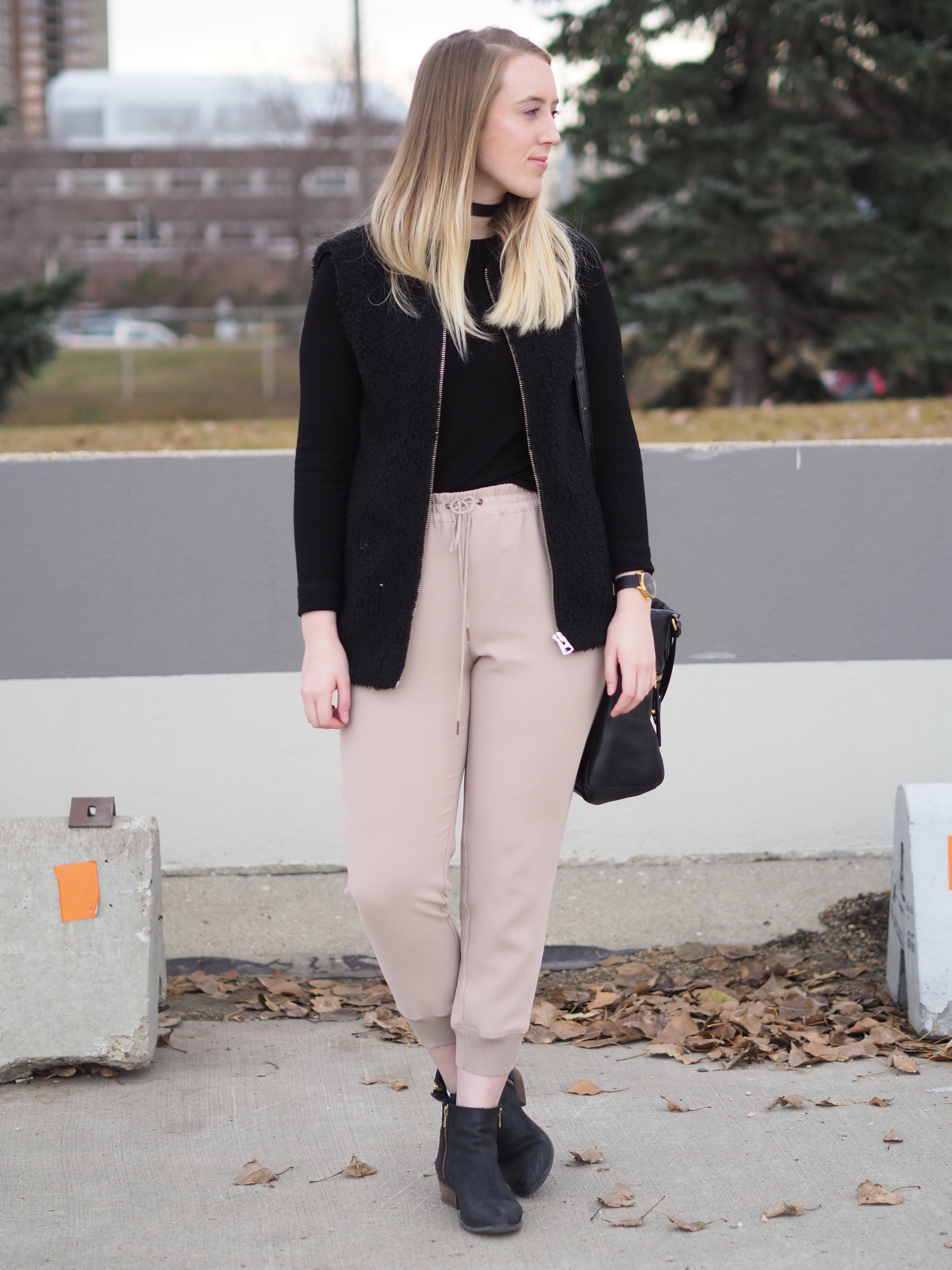 Aritzia Vest - Strung in Gold {Aritzia Vest, DUVAL Choker, Aritzia Joggers, Danier Sweater, Marc by Marc Jacobs Bag, Steve Madden Boots}