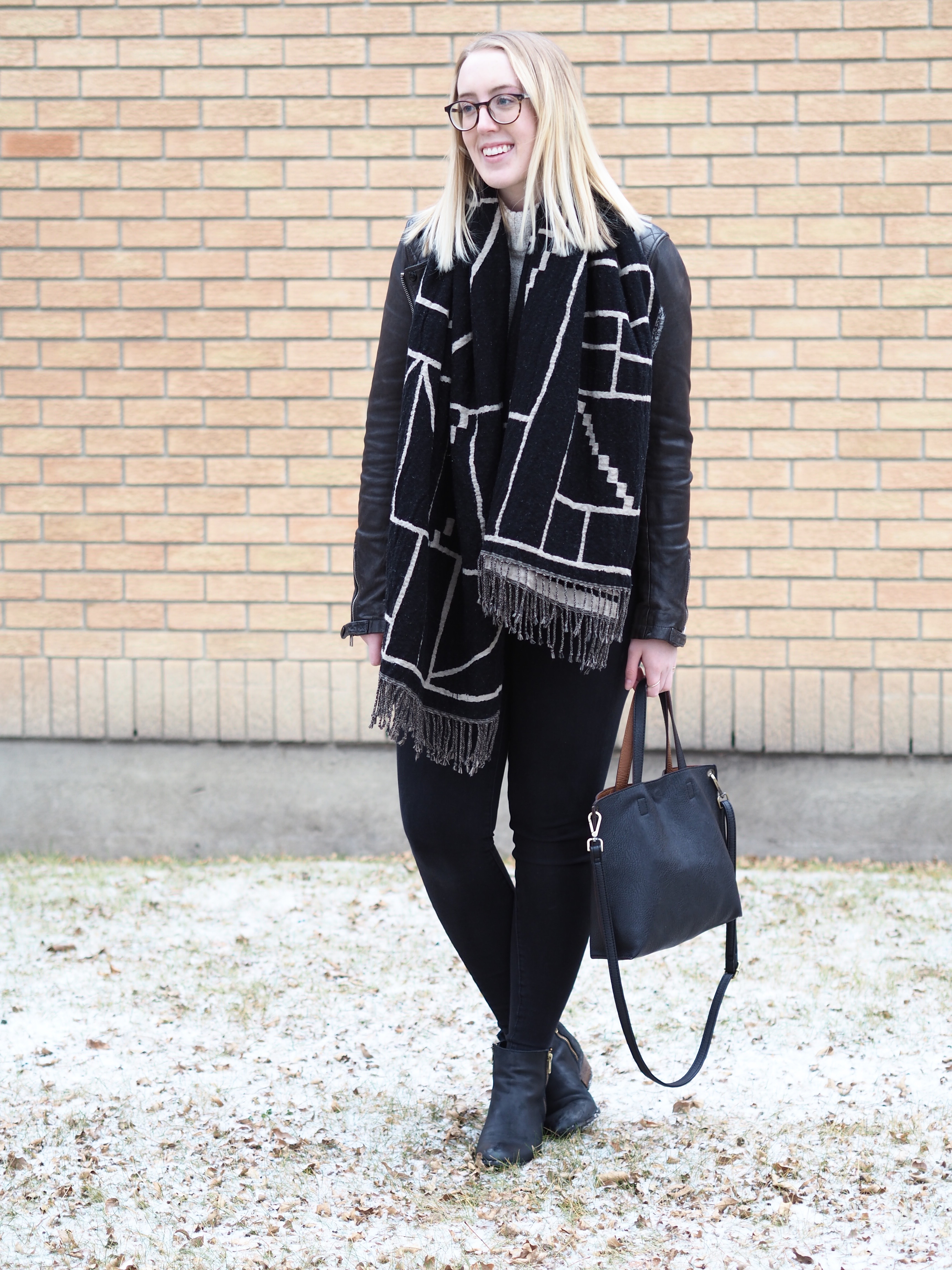 Casual Winter Brunch - Strungingold {Aritzia blanket scarf, American Eagle jeans, sweater, bag, Steve Madden boots}