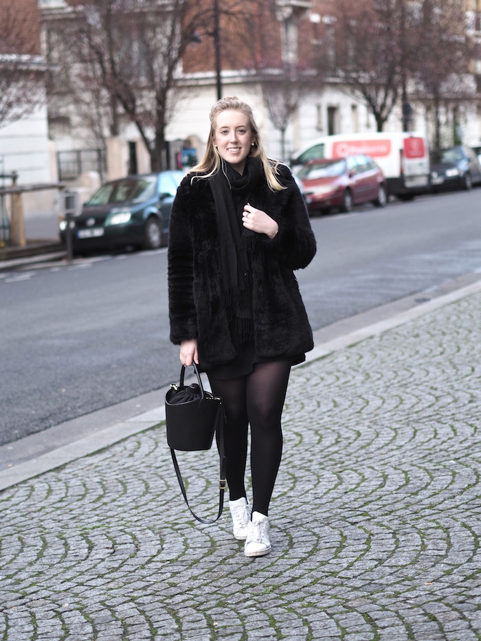 Paris Fashion Week - Sweatshirt Dress - Strungingold 