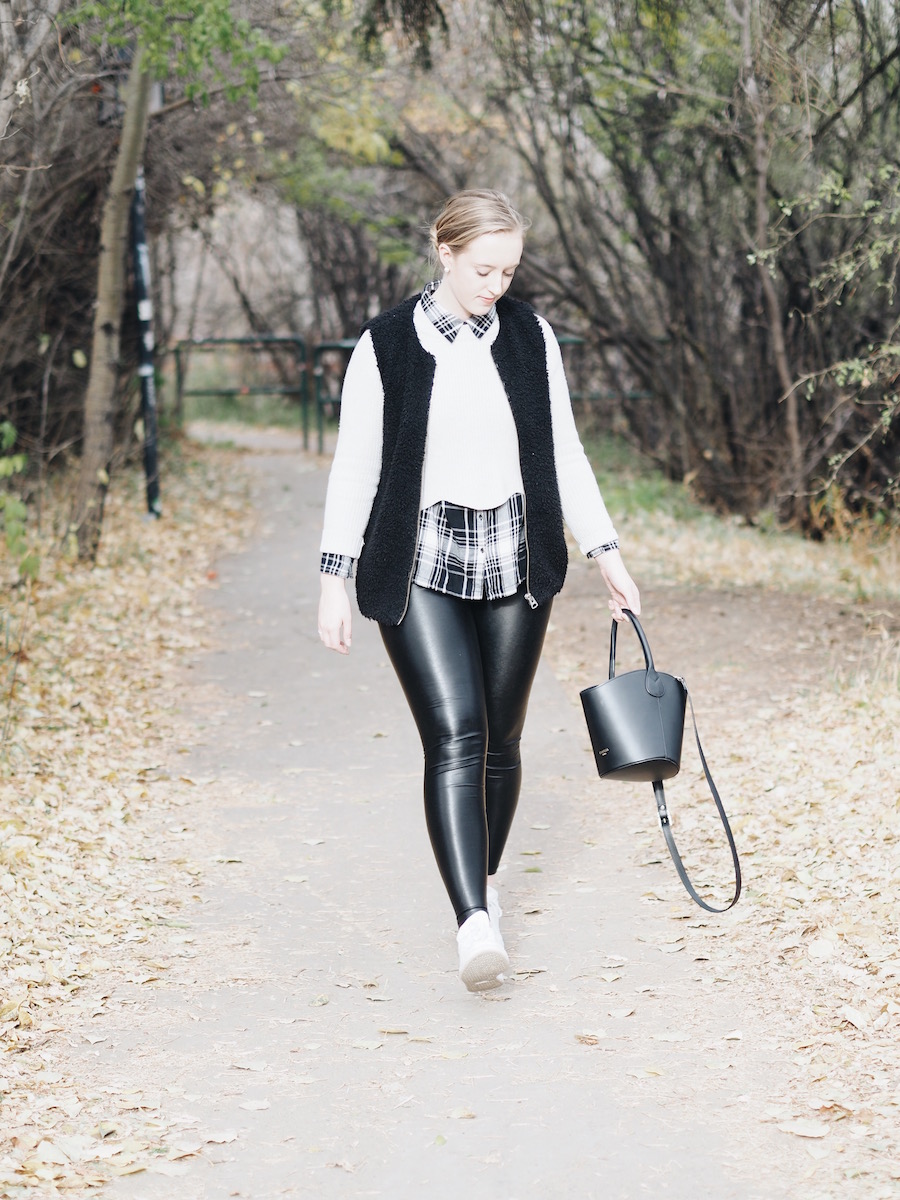 Leather Leggings - Strungingold