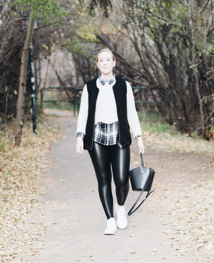 Leather Leggings - Strungingold