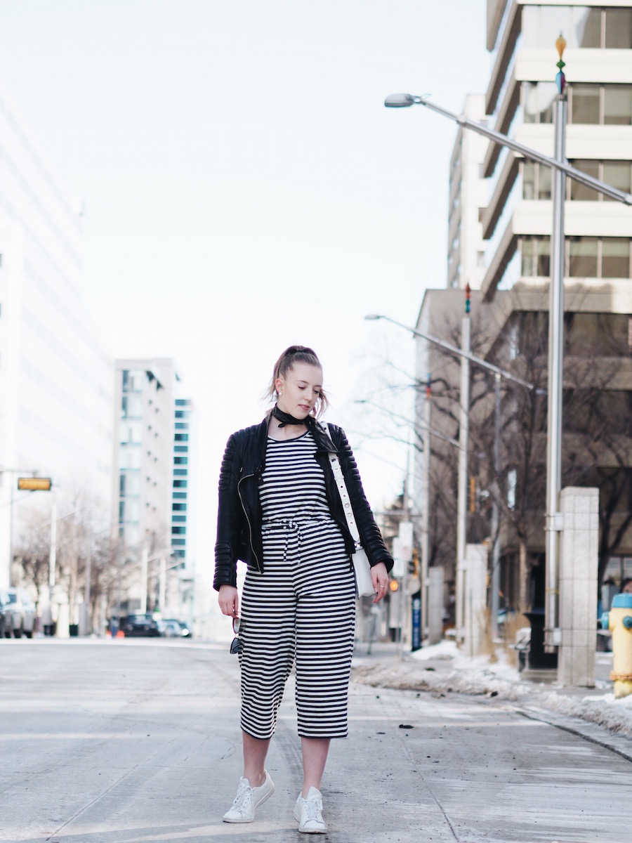 Patterned romper outfit perfect for your spring style woes as we head into warmer temperatures