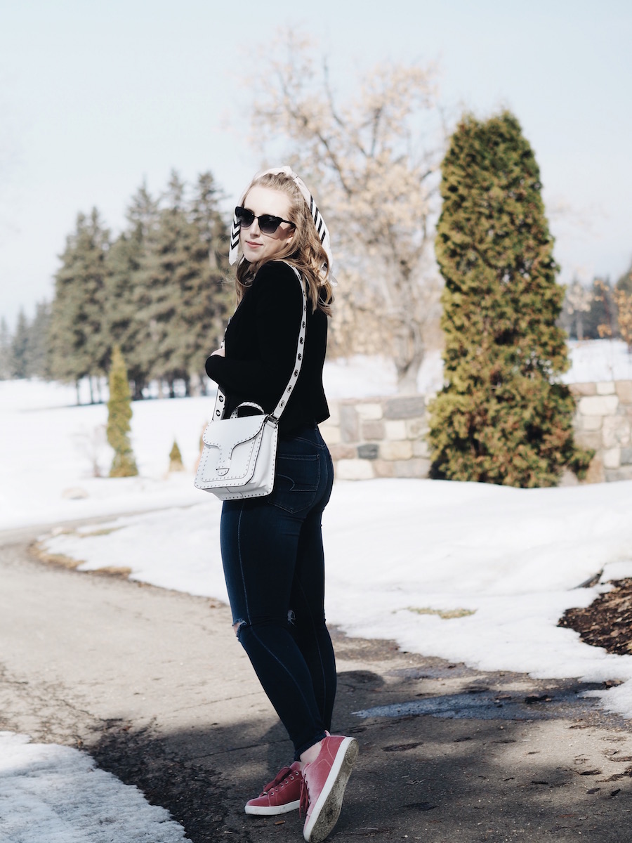 Pastel Pink Velvet sneakers for your wardrobe in the warm weather