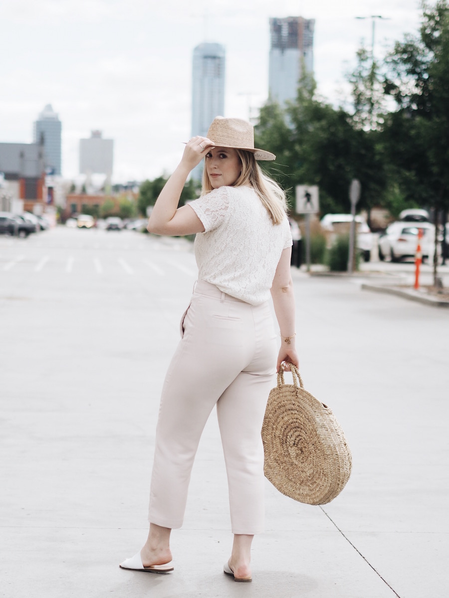 New YEG restaurant in Brewery District wearing easy summer monochromatic outfit with best trousers