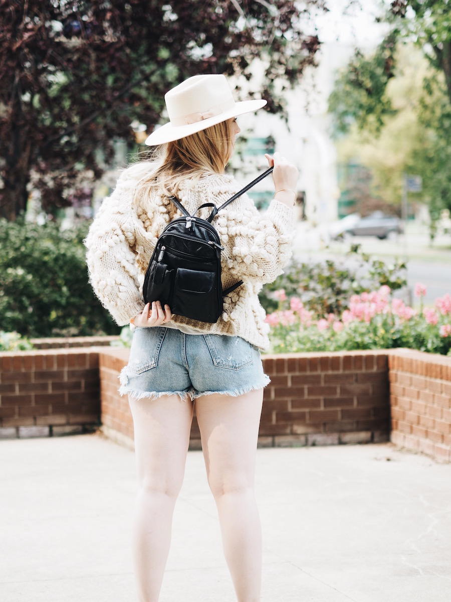 Fall Style chunky knit transitioning seasons denim cutoffs vintage thrifted chain belt edmonton folk music festival