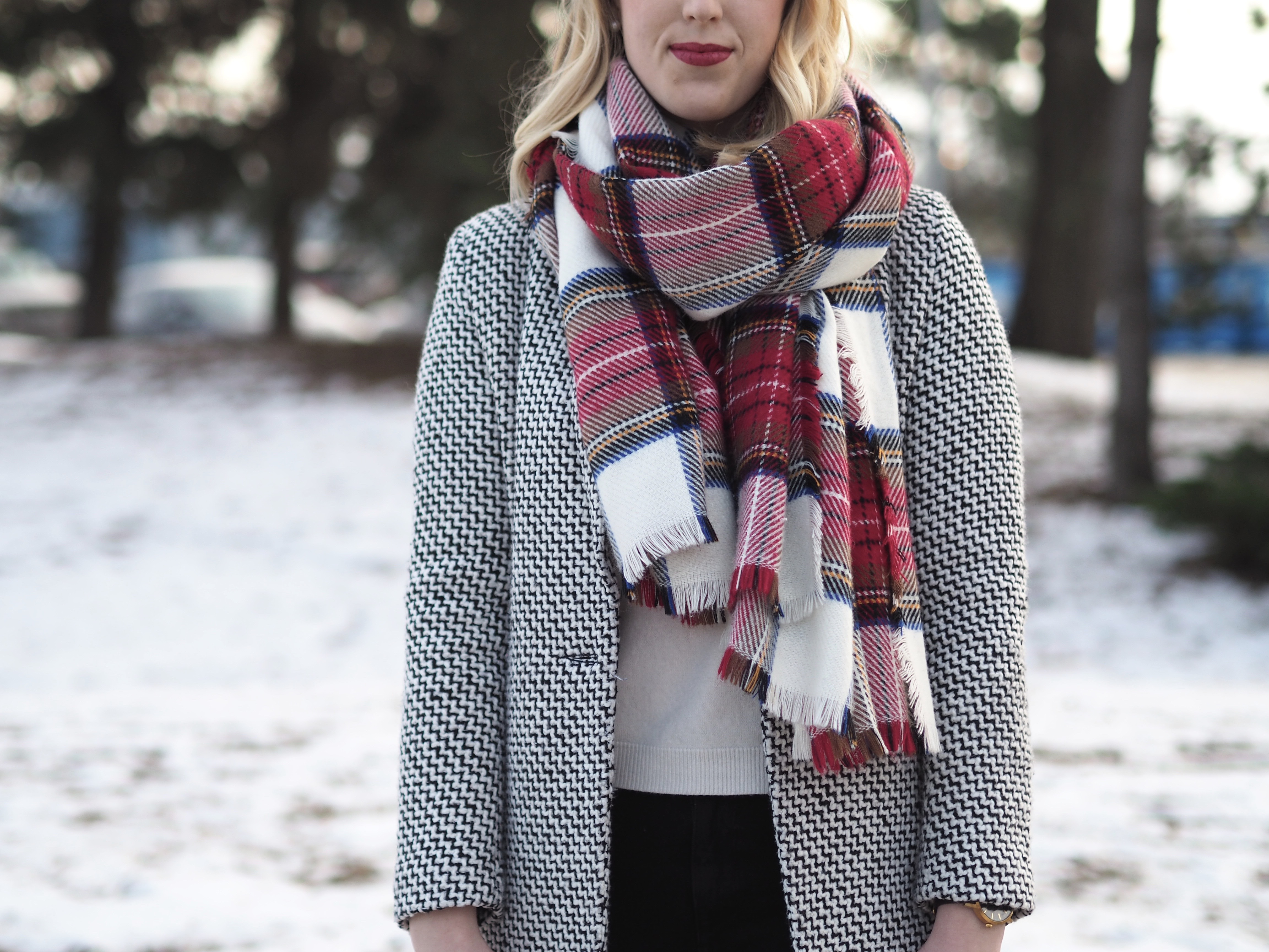 Patterned Overcoat - Strungingold {Chicwish Overcoat, Nordstrom Scarf, American Eagle Jeans, Kendall + Kylie Booties, Rebecca Minkoff Bag}